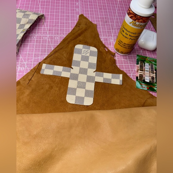 💖 Upcycled LV Damier Azure AirPod case Pro; Pro 2; 3rd Gen; 2nd Gen; - Picture 13 of 16